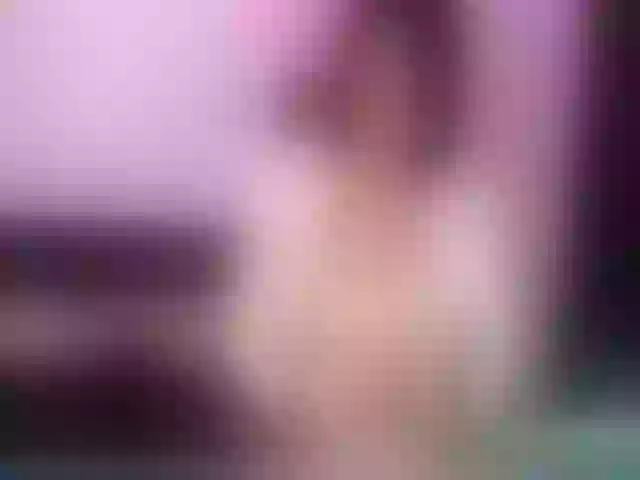 Live sex webcam photo for MaiiAngel #252705144
