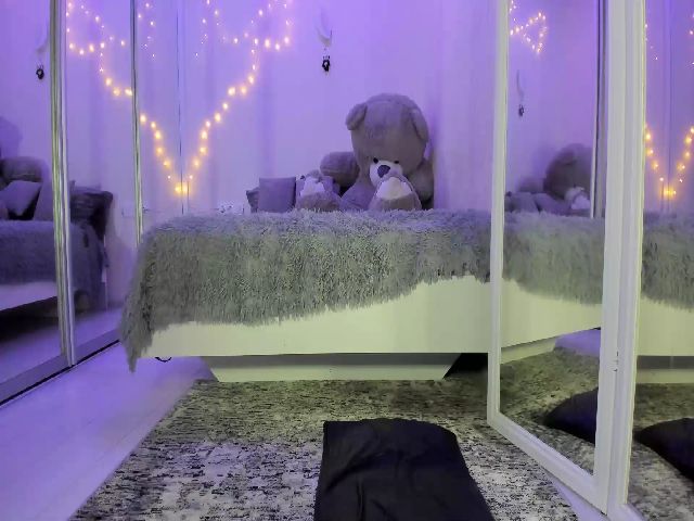 Live sex webcam photo for Crazy_Blond #253934103