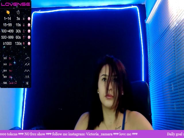 Live sex webcam photo for victoria_lee2 #255377241