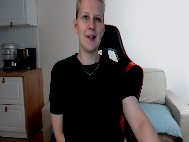 Live sex webcam photo for Oh_daisy #264239166