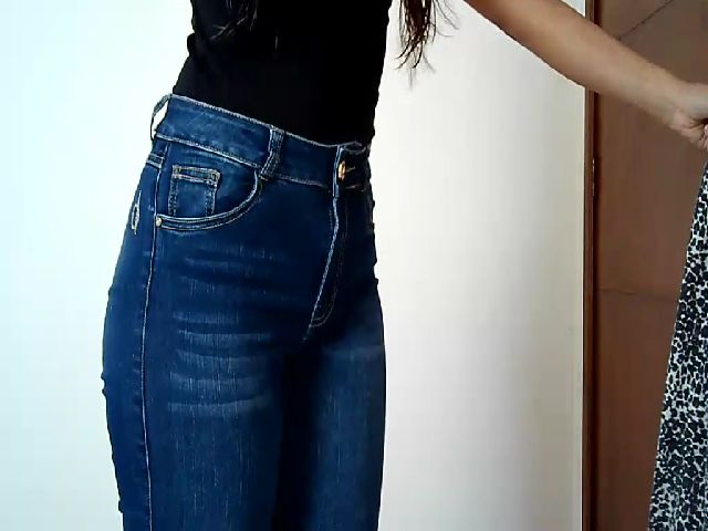 Live sex webcam photo for Elzarobberts #262178362