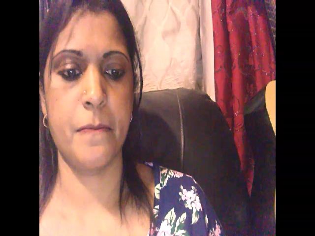 Live sex webcam photo for indianbbygirl #255696833