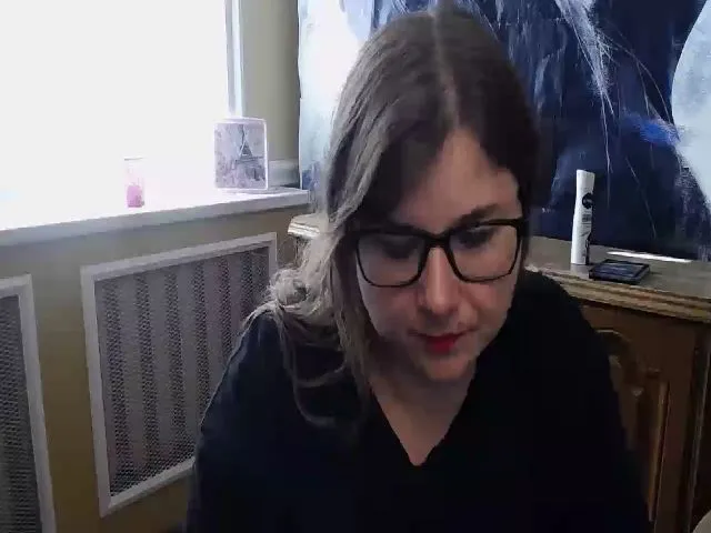 Live sex webcam photo for MonLais #254484239