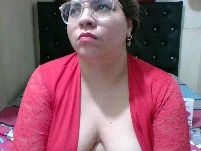 Live sex webcam photo for Victoriamor #241361525
