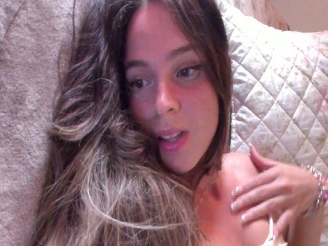 Live sex webcam photo for TyleyCriss #261164167