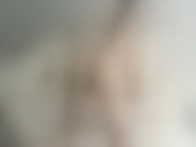 Live sex webcam photo for SuperSexyNat #252773011
