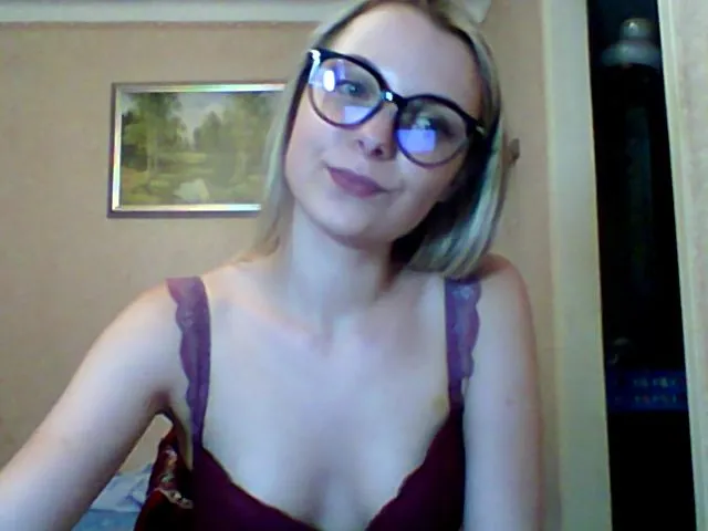 Live sex webcam photo for BreeAngel #252531244