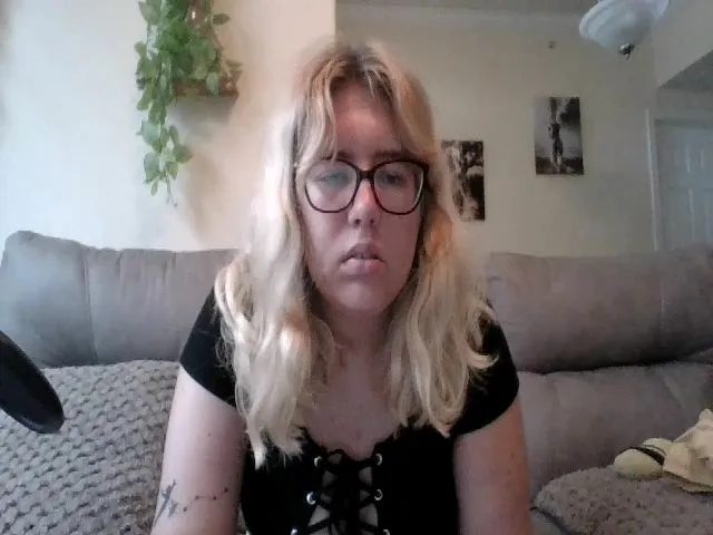 Live sex webcam photo for cozychristine #254895508