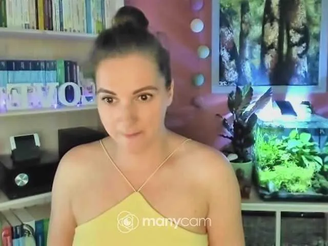 Live sex webcam photo for AntoniaPur #245686374