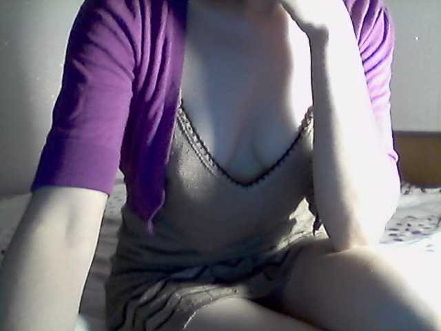 Live sex webcam photo for LorraineOSun #243058248