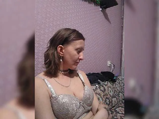 Live sex webcam photo for Zarevna #245056132