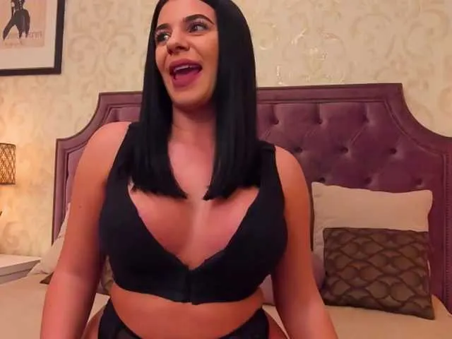 Live sex webcam photo for AlyssaDawn #287928907