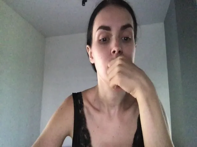 Live sex webcam photo for AdriaPretty #261935666