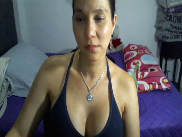 Live sex webcam photo for Sofiahenao #257310427
