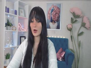 Live sex webcam photo for GraceLuv #251945043