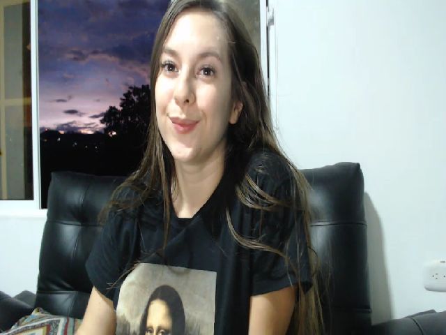 Live sex webcam photo for Maite_19x_ #261702244