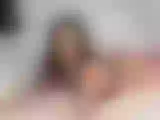 Live sex webcam photo for SarahSahara2 #240790085