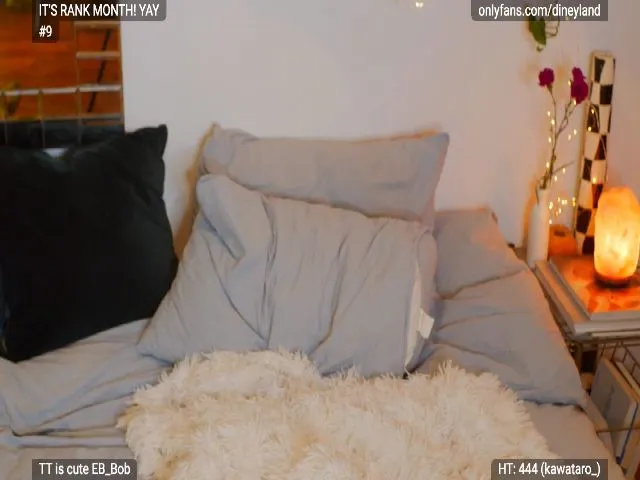 Live sex webcam photo for diney_ #255229637
