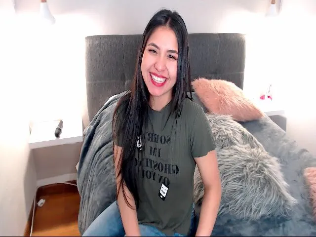 Live sex webcam photo for Tender_lips1 #253271924