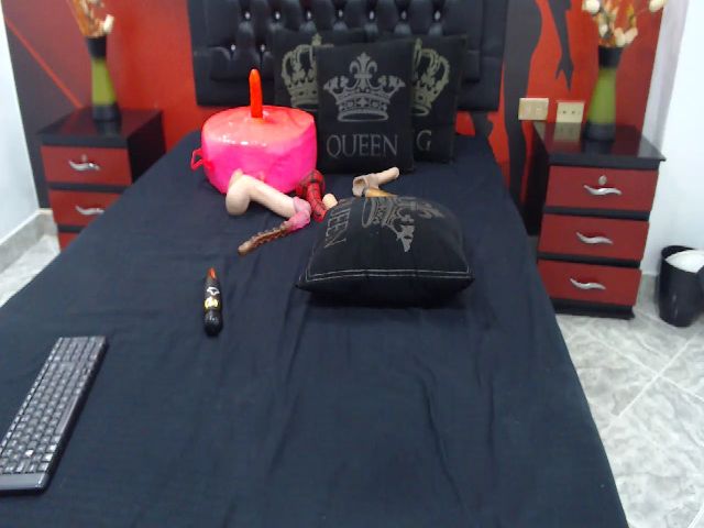 Live sex webcam photo for Any_Selene #256580809