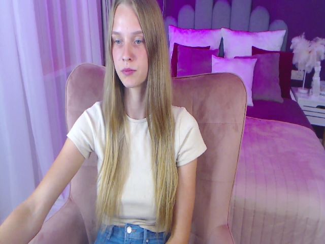 Live sex webcam photo for Angell_XO #256023921
