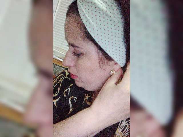 Live sex webcam photo for loriktwinss #243231536