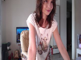 Live sex webcam photo for HoneyIAmHome #251781956