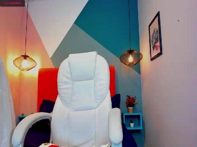 Live sex webcam photo for Sweet_vero2 #262139749