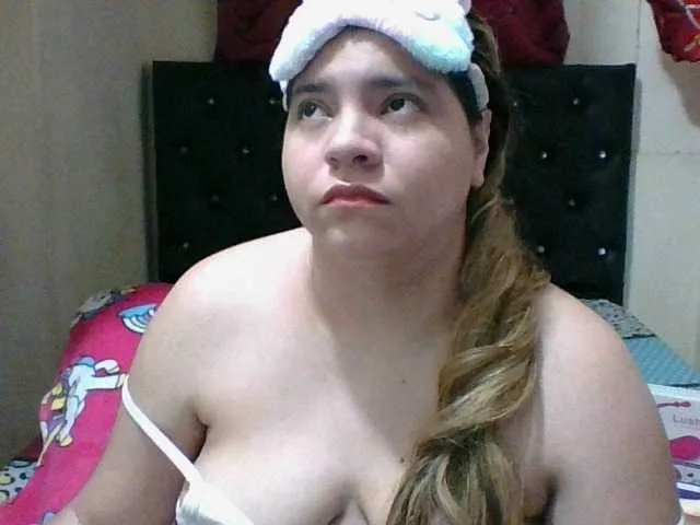 Live sex webcam photo for Victoriamor #242567799