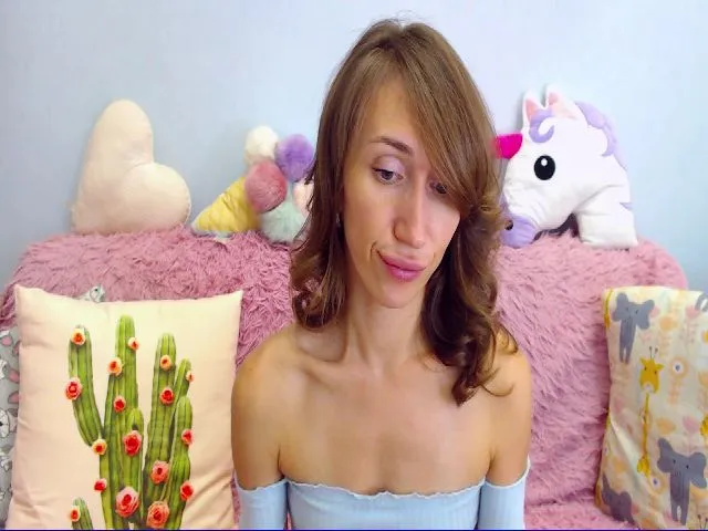 Live sex webcam photo for BeddableCis #255289840