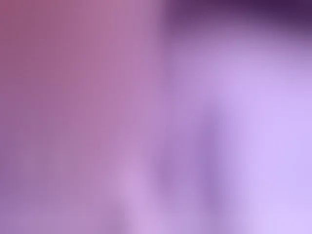 Live sex webcam photo for LishaDivine #253221325