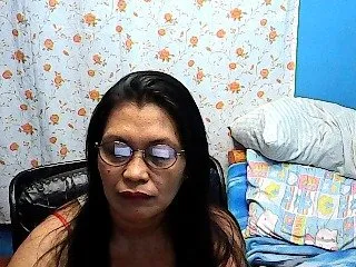 Live sex webcam photo for hOtGranny4u #240549398