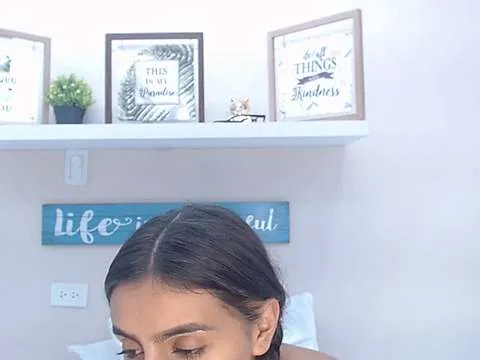 Live sex webcam photo for KhloeBrunette #242944055