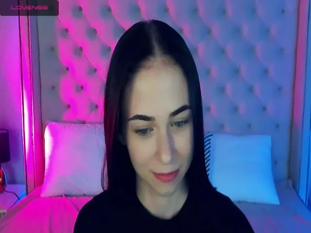 Live sex webcam photo for MilkaBabyDoll #255716741