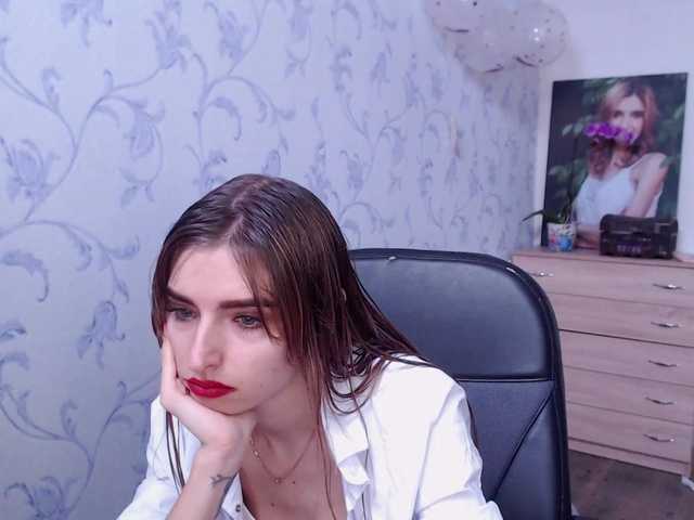 Live sex webcam photo for springibabby #241101785