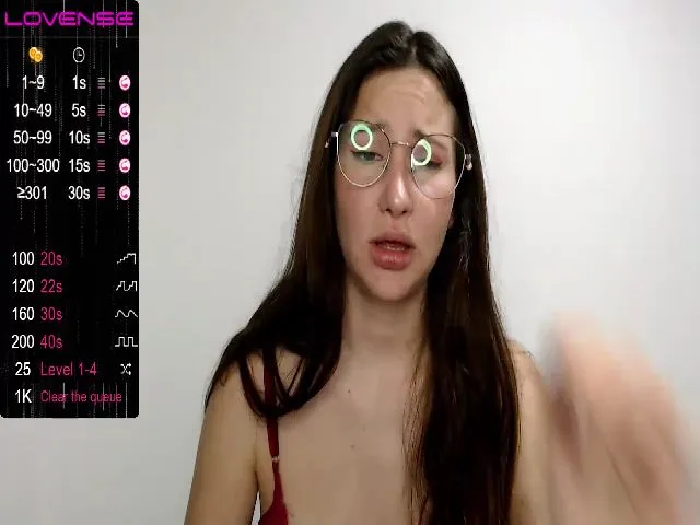 Live sex webcam photo for K_A_T #257318960