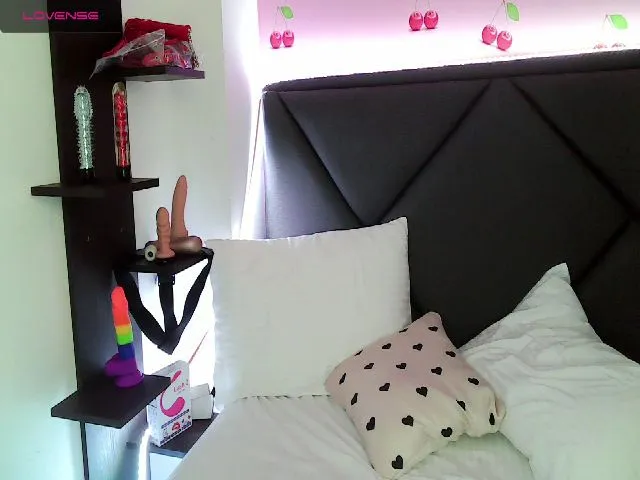 Live sex webcam photo for Lorena_lesli #265192440