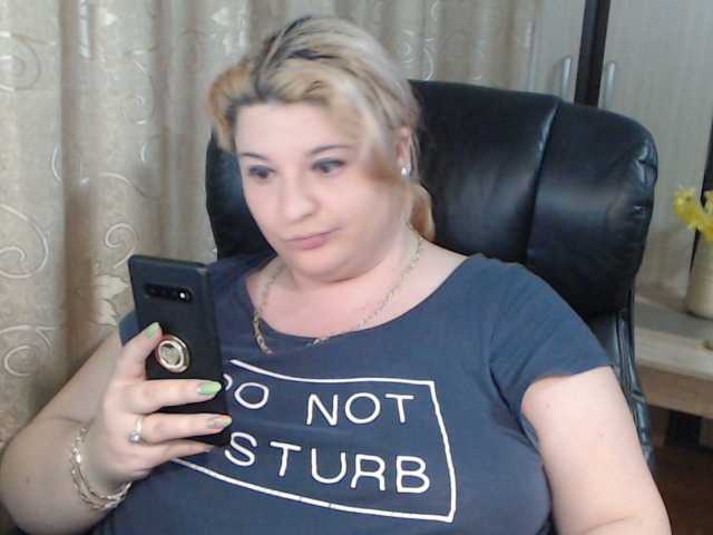 Live sex webcam photo for ciociolina #241364928