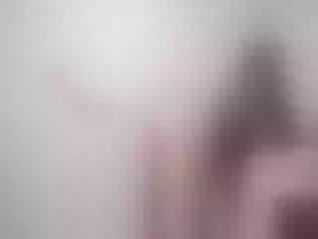 Live sex webcam photo for HotAndSexyGi #254110377
