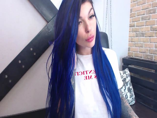 Live sex webcam photo for Lily_jay #256223632