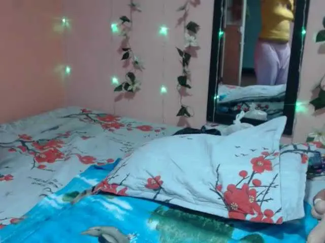 Live sex webcam photo for KattleyaGrey #240899969
