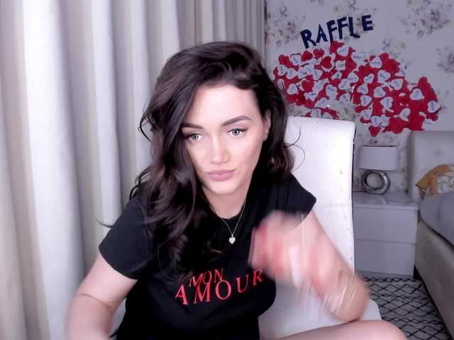 Live sex webcam photo for jessykm123 #241076285