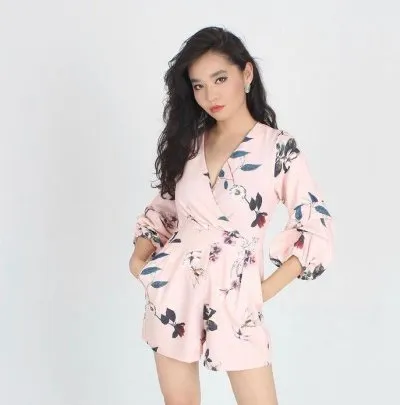 Live sex webcam photo for kyle_asian_ #241564280