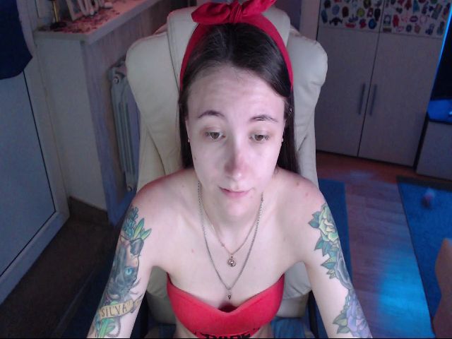 Live sex webcam photo for KeyshaLush #255321009