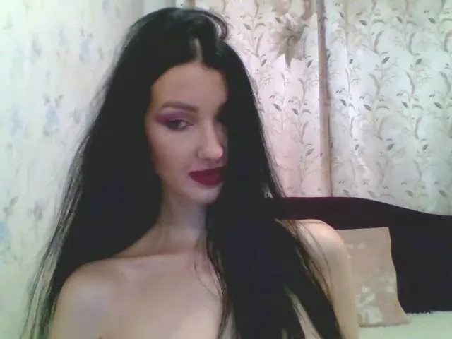 Live sex webcam photo for GirlPlayy #259084225