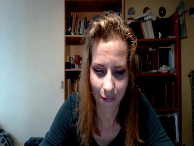 Live sex webcam photo for WinterGoddess #264898899