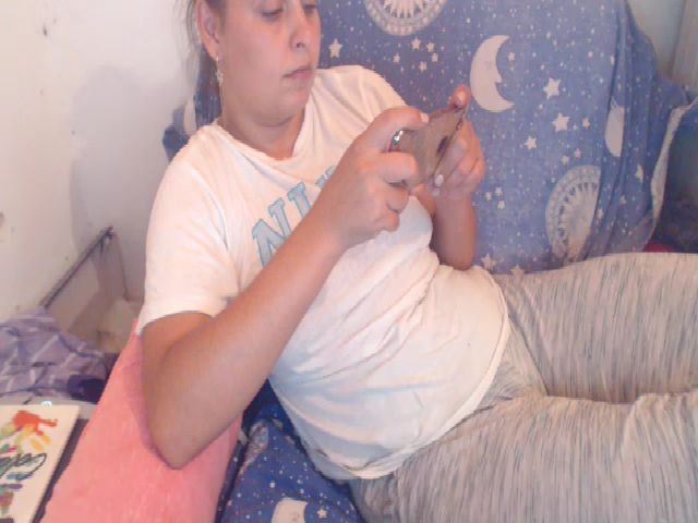 Live sex webcam photo for Carlastar00 #263476623