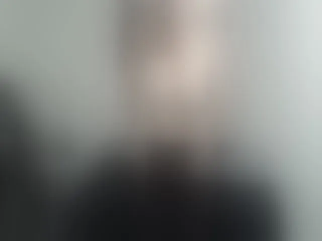 Live sex webcam photo for GwenBurkey #262652149
