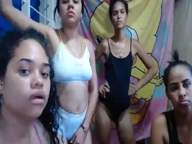 Live sex webcam photo for skinny_girl01 #259378031