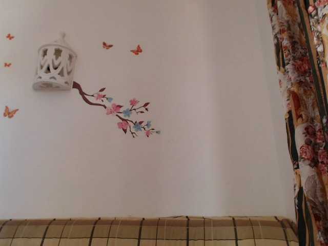 Live sex webcam photo for Milena0606 #250636469